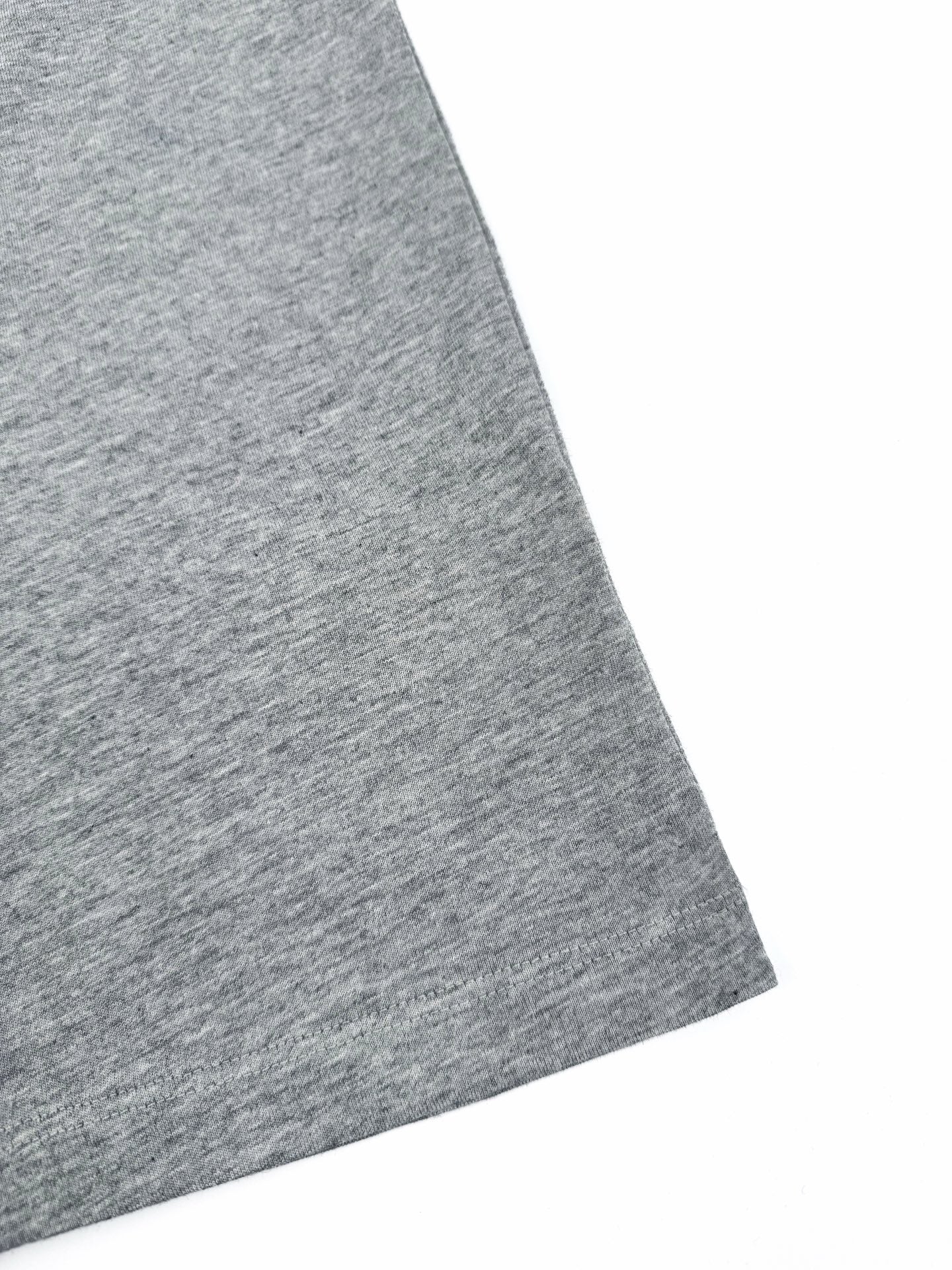 2026 New Ce Flocked Letter T-Shirt (AA533-A10)