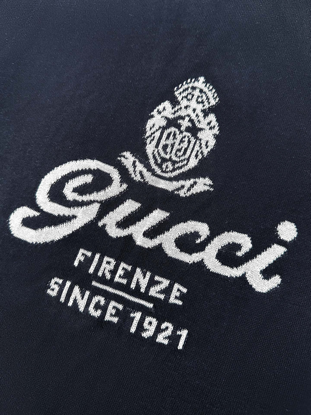 2026 New GU Embroidered Knit Short-Sleeve Top (AA580-A60)
